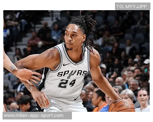 瓦塞尔状态低迷13投仅5中收获17分4篮板球队正负值惨淡10